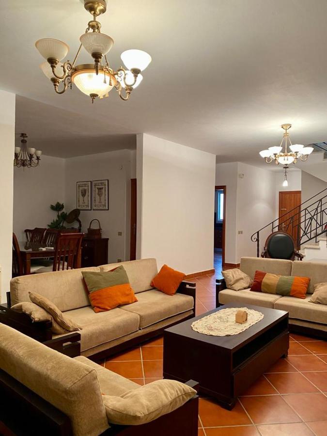 A Sea View Spacious Cheering 5 Bedroom Villa Ain Sokhna "Ain Bay" فيلا كاملة للإيجار قرية العين باي ไอน์ ซกนา ภายนอก รูปภาพ