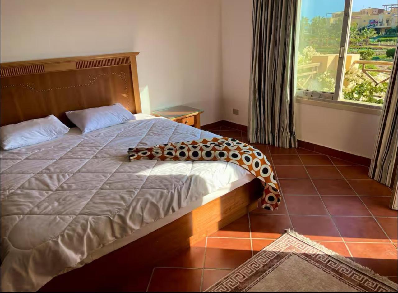 A Sea View Spacious Cheering 5 Bedroom Villa Ain Sokhna "Ain Bay" فيلا كاملة للإيجار قرية العين باي ไอน์ ซกนา ภายนอก รูปภาพ