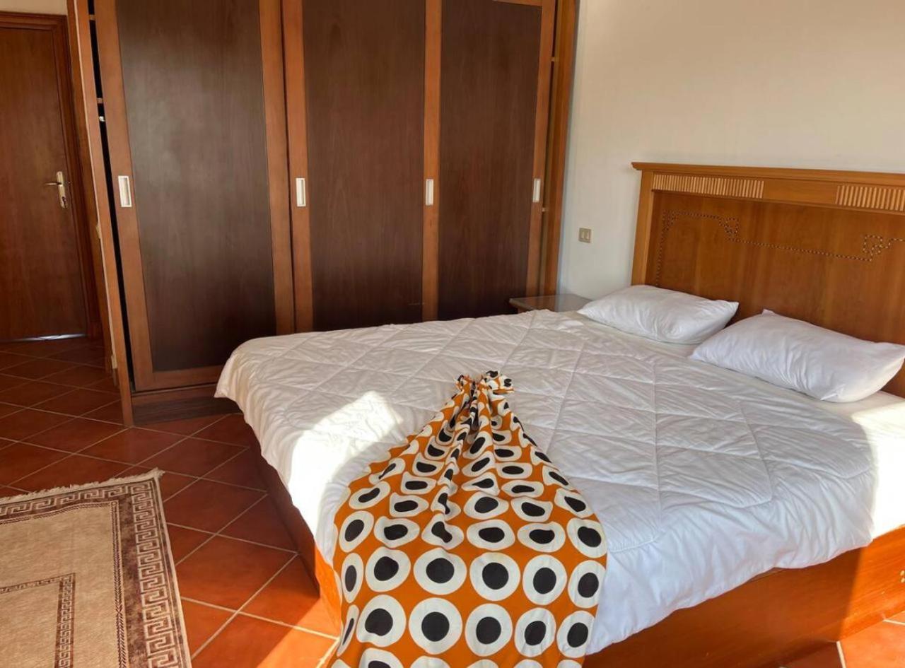 A Sea View Spacious Cheering 5 Bedroom Villa Ain Sokhna "Ain Bay" فيلا كاملة للإيجار قرية العين باي ไอน์ ซกนา ภายนอก รูปภาพ