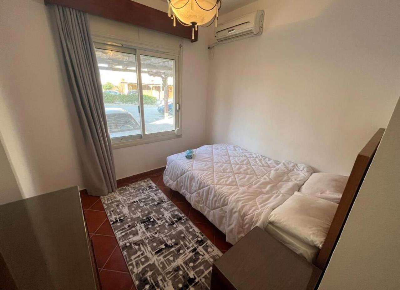 A Sea View Spacious Cheering 5 Bedroom Villa Ain Sokhna "Ain Bay" فيلا كاملة للإيجار قرية العين باي ไอน์ ซกนา ภายนอก รูปภาพ