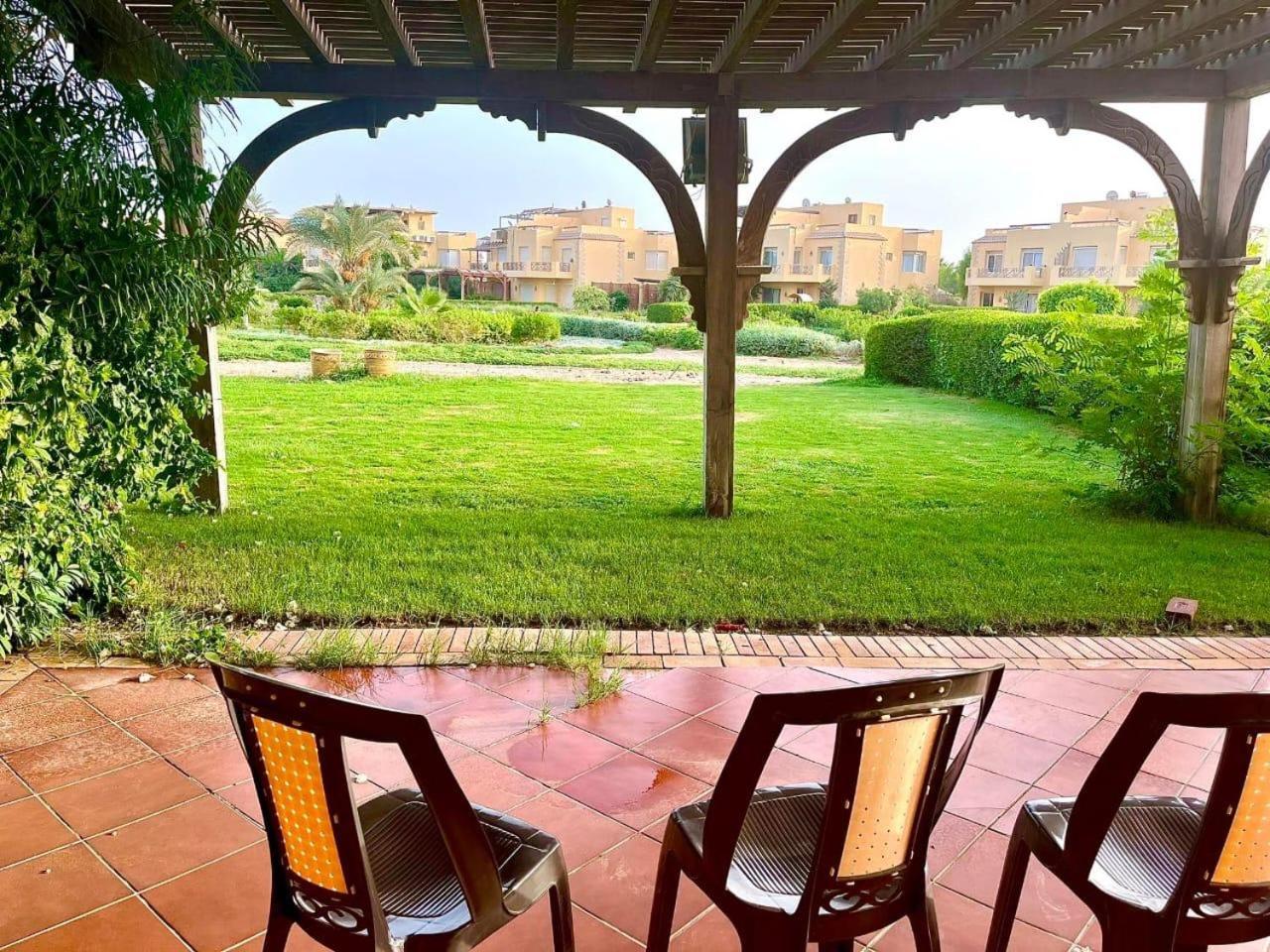 A Sea View Spacious Cheering 5 Bedroom Villa Ain Sokhna "Ain Bay" فيلا كاملة للإيجار قرية العين باي ไอน์ ซกนา ภายนอก รูปภาพ